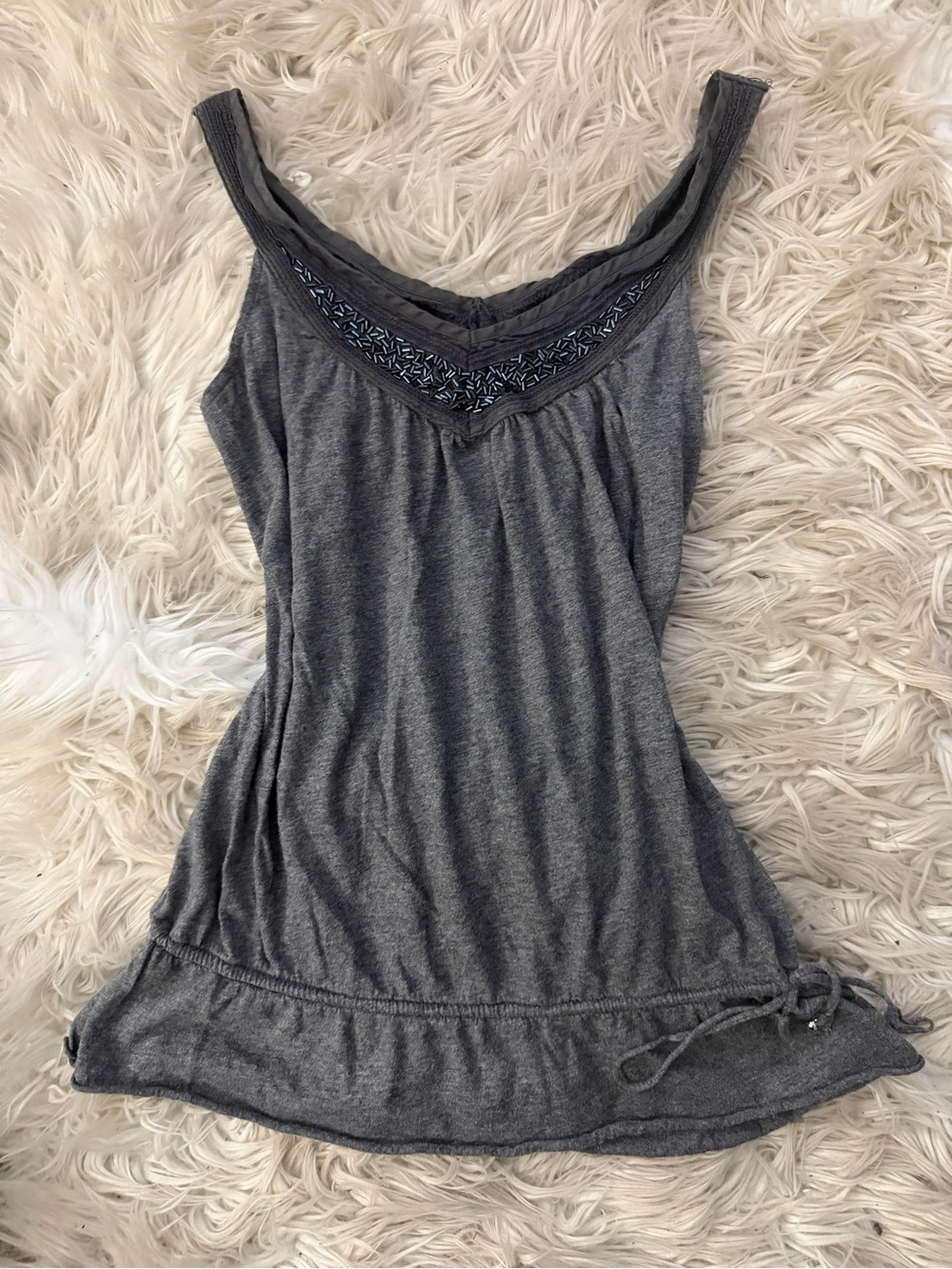 Y2K Old Navy V-Neck Tank Top with Embroidered Trim